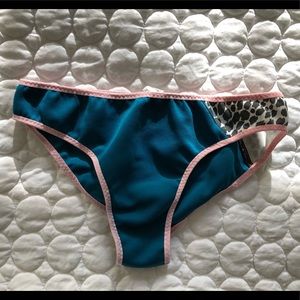 Lucky Sew and Sew Petrol Contrast Briefs